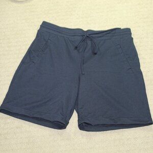 Jones & Co Women's L Navy Blue Knit High Rise Elastic Waist Cuffed 8" Shorts